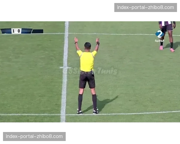 终场哨响，西蒙尼面色凝重快步离场